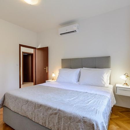 Apartment Marcela 苏提万 外观 照片